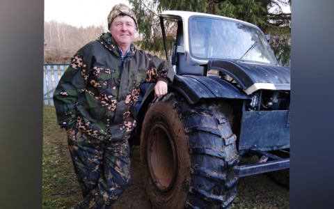 Спас больного под Ярославлем: почтальон на вездеходе стал финалистом всероссийского проекта