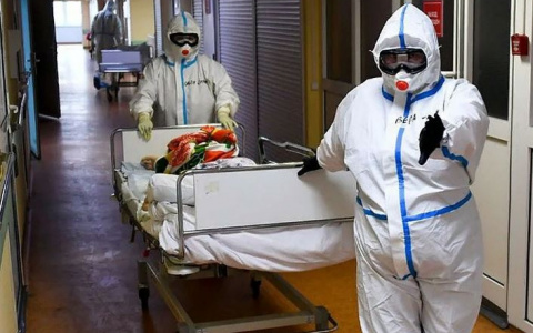 Интернаты для пожилых закрыли: четыре новых смерти от ковида в Ярославской области