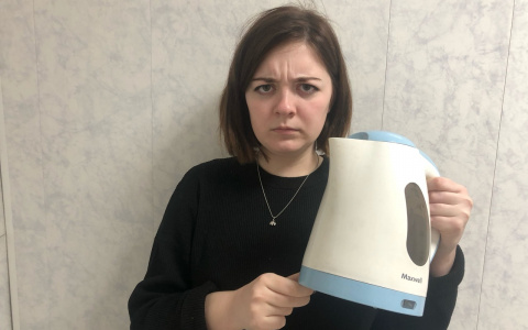 "Жду всех в туалет": из-за аварии в брагинской 9-этажке перессорились соседи