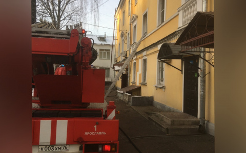 Бросился за деньгами в огонь: подробности поджога и ограбления в Ярославле