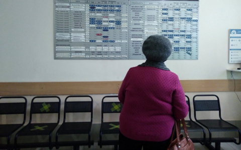 Судороги и бессонница: назвали симптомы постковидного синдрома