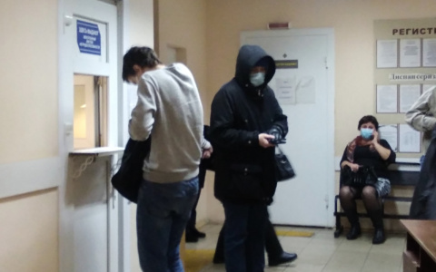 Спать приходится в верхней одежде: пациенты больницы под Ярославлем замерзают в палатах