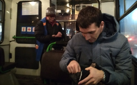"56 рублей за поездку": на двойное списание с карт в автобусах жалуются пассажиры из Ярославля