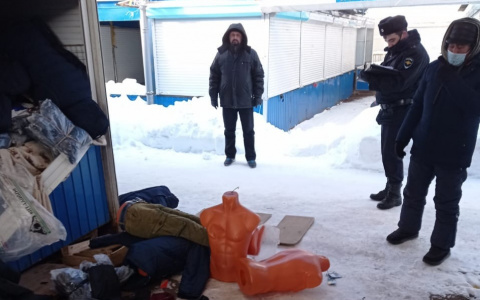 "90-е вернулись": почему разгромили брагинский рынок