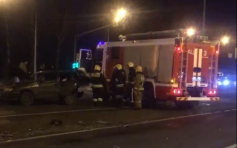 Сбил пешехода и уехал: в ДТП под Ярославлем пострадала девочка-подросток