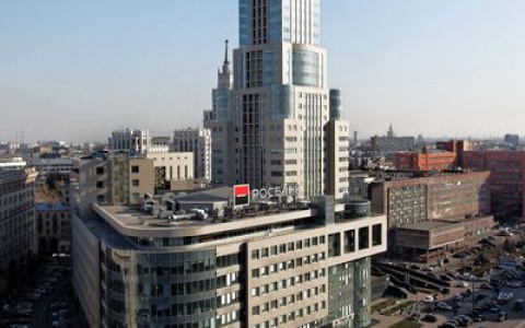 Чем кредитная карта отличается от дебетовой