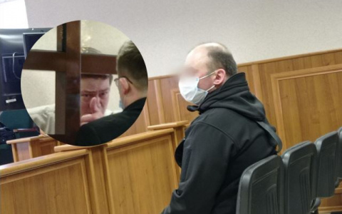 Лил слезы за решеткой: полицейский и прокативший его на капоте ярославец встретились в суде. Репортаж