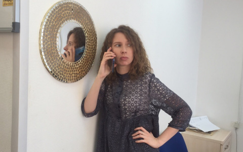 За разговор по телефону у ярославны списали полмиллиона: что нельзя делать