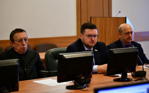 В Ярославле задержали депутата облдумы: что известно к этому часу