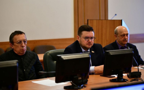 Задержанного в Ярославле депутата Фомичёва суд отправил домой