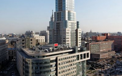 Как обеспечивается безопасность платежей при использовании цифровой карты