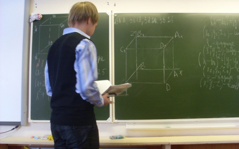 В вузах заработает система 2+2+2: ждать ли этого школе