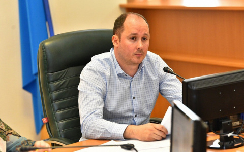 В Ярославле за особо крупную взятку задержали директора Казарм