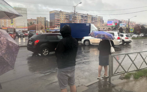 Мозаичные грозы и шквалистый ветер: какая погода сменит жару в Ярославле