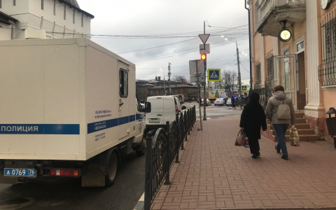 "За двадцатку возьмёте?": ярославец угнал машину и хотел сдать её на металлолом