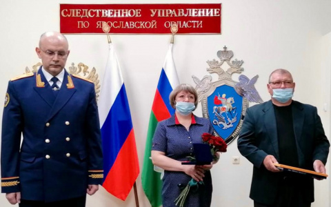 «Вытолкнула ребенка из воды»: ярославну наградили за посмертный подвиг дочери