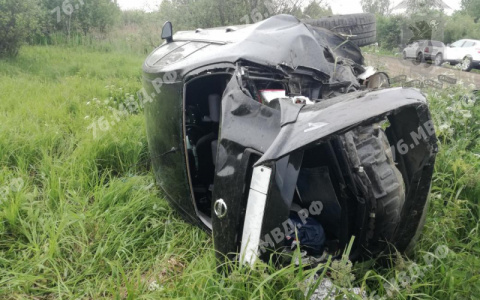 Дети в больнице: в страшном ДТП под Ярославлем пострадали три человека