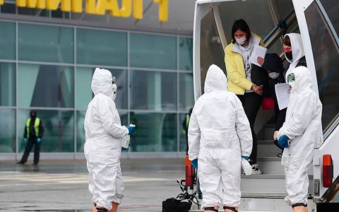 Перенесшие ковид в легкой форме ярославцы заражаются снова и болеют тяжело