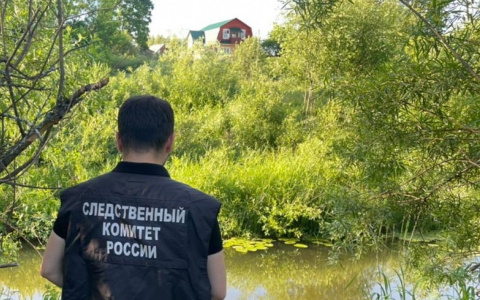 «Тело достали из воды»: в Ярославской области в реке утонул ребенок