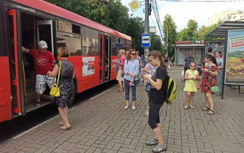 Нет ни автобусов, ни водителей: чем обернулась реформа транспорта в Ярославле