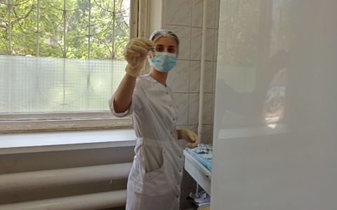 При каких болезнях дадут медотвод от прививки от ковида