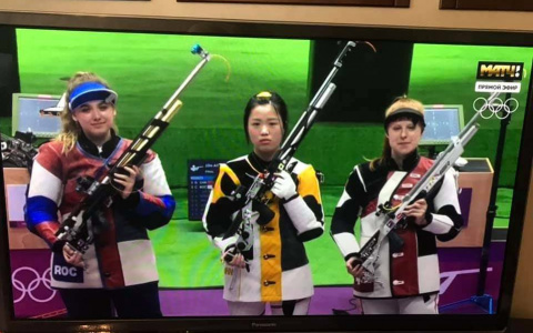 "Очень старый, с бумажными мишенями": взявшая медаль на Олимпиаде спортсменка раскритиковала ярославский тир