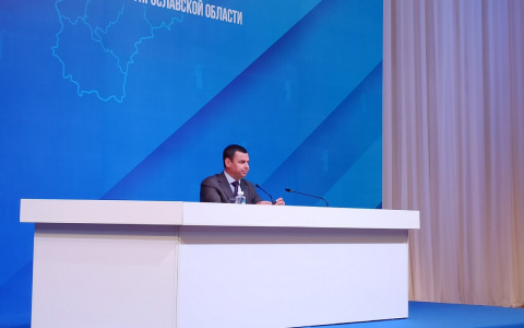 "Руку поламывало": как губернатор Миронов привился от ковида