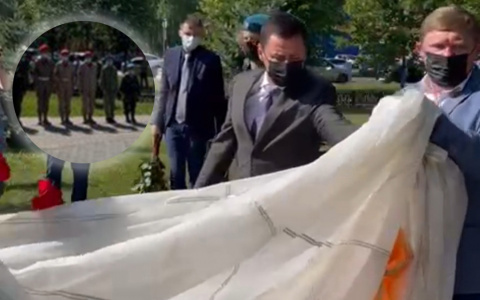 "Мальчик потерял сознание": губернатор Миронов спас юнармейца во время церемонии