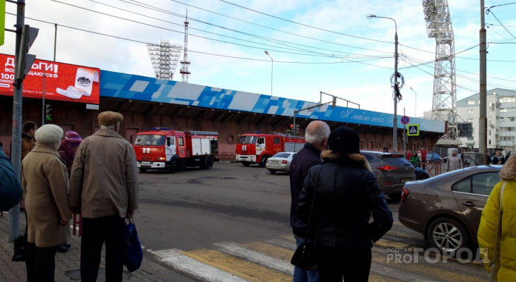 Из крупного торгового центра в Ярославле вновь эвакуировали людей