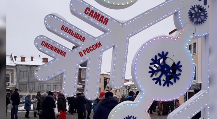 Самая большая снежинка в России появилась в Рыбинске