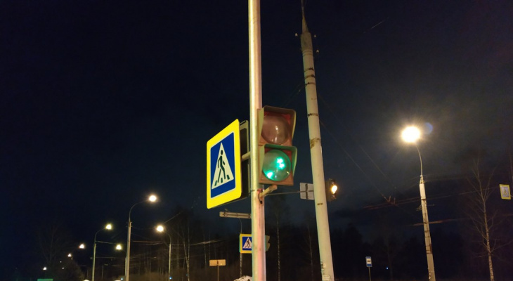 Опасный светофор нашли в Рыбинске