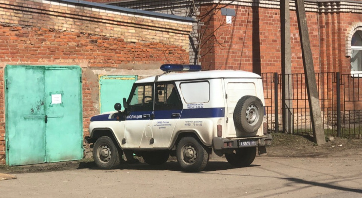 Разбивали витрины и избивали прохожих: банда подростков орудовала в Ярославле