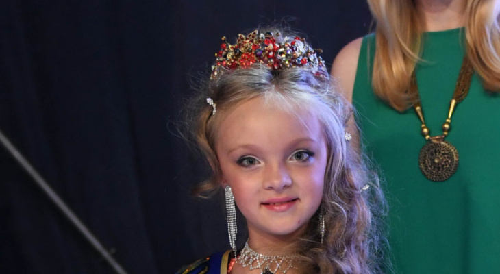 Макияж и улыбка на миллион: девочка из Рыбинска стала самой красивой в Европе