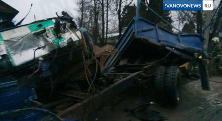 Пассажиров раскидало по дороге: что известно о ярославцах, попавших в ДТП с автобусом в Иваново