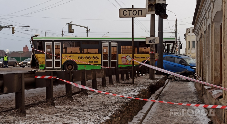 Больше десятка сгинули в автобусах: о переработках водителей заявили в ГИБДД