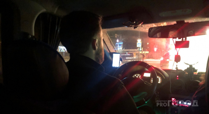 "Ты че, совсем": скандал из-за дешевой поездки на такси разразился в Ярославле