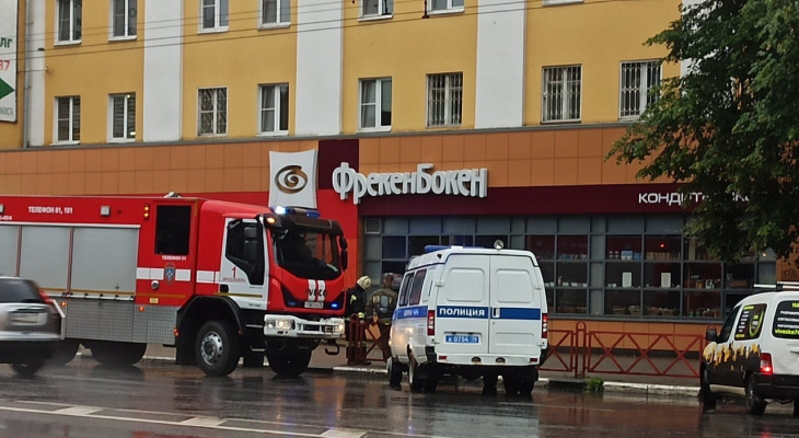 Пожар в кафе в центре Ярославля: что произошло
