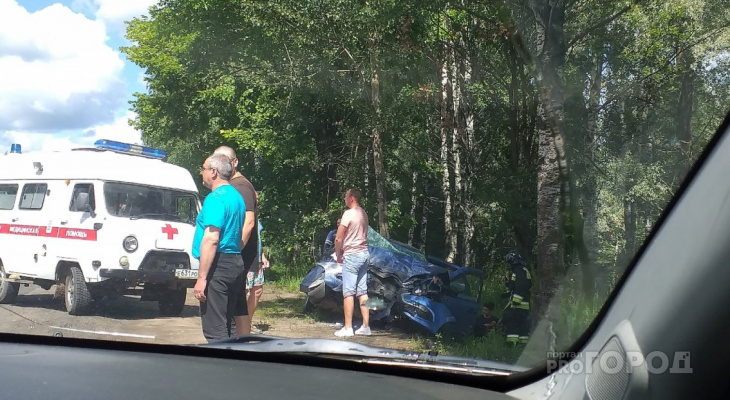 Люди метались по обочине: первые подробности массовой аварии в Брагино. Видео