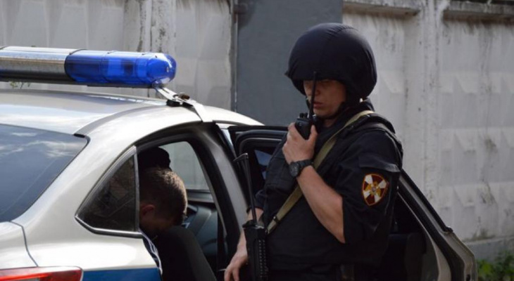 Эвакуация пяти зданий: что случилось в судах Ярославля