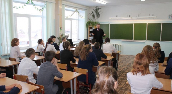 Каникулы продлят: как будут учиться школьники в Ярославской области