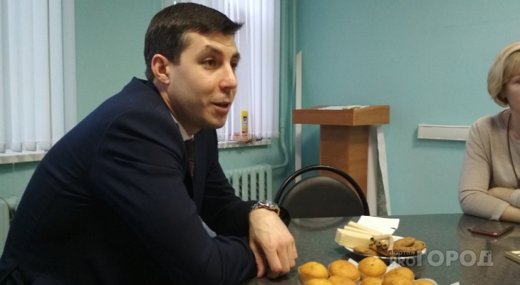Глава депздрава Ярославской области уходит в отставку: правда ли это