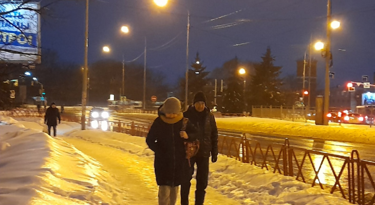 «Выезжать можно уже сегодня»: из-за перекрытой дороги ярославцы прогнозируют гигантские пробки