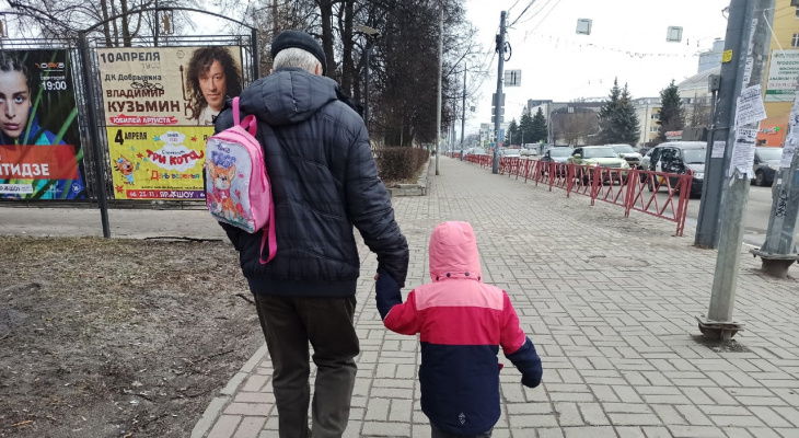 В Ярославле разрешили отправлять больше детей в лагеря: сколько смогут поехать
