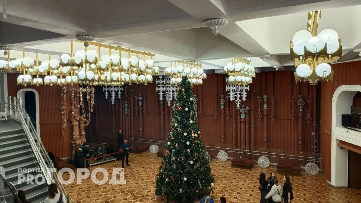 Ярославский ТЮЗ после ремонта: как изменился театр и каким он был в советские годы