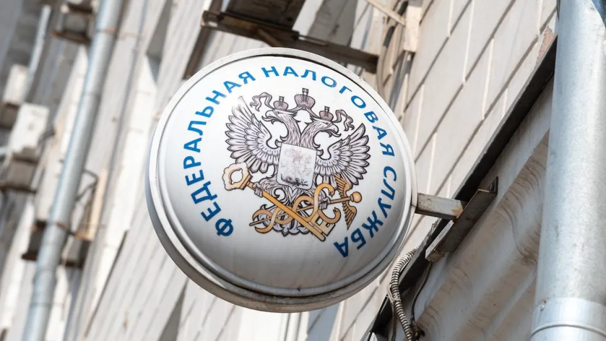 Приставы арестовали 118 объектов недвижимости за долг в 33 млн