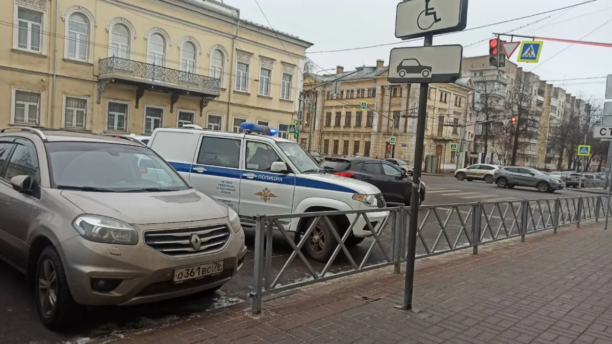 На фудкортах ярославских ТЦ прошли рейды полиции