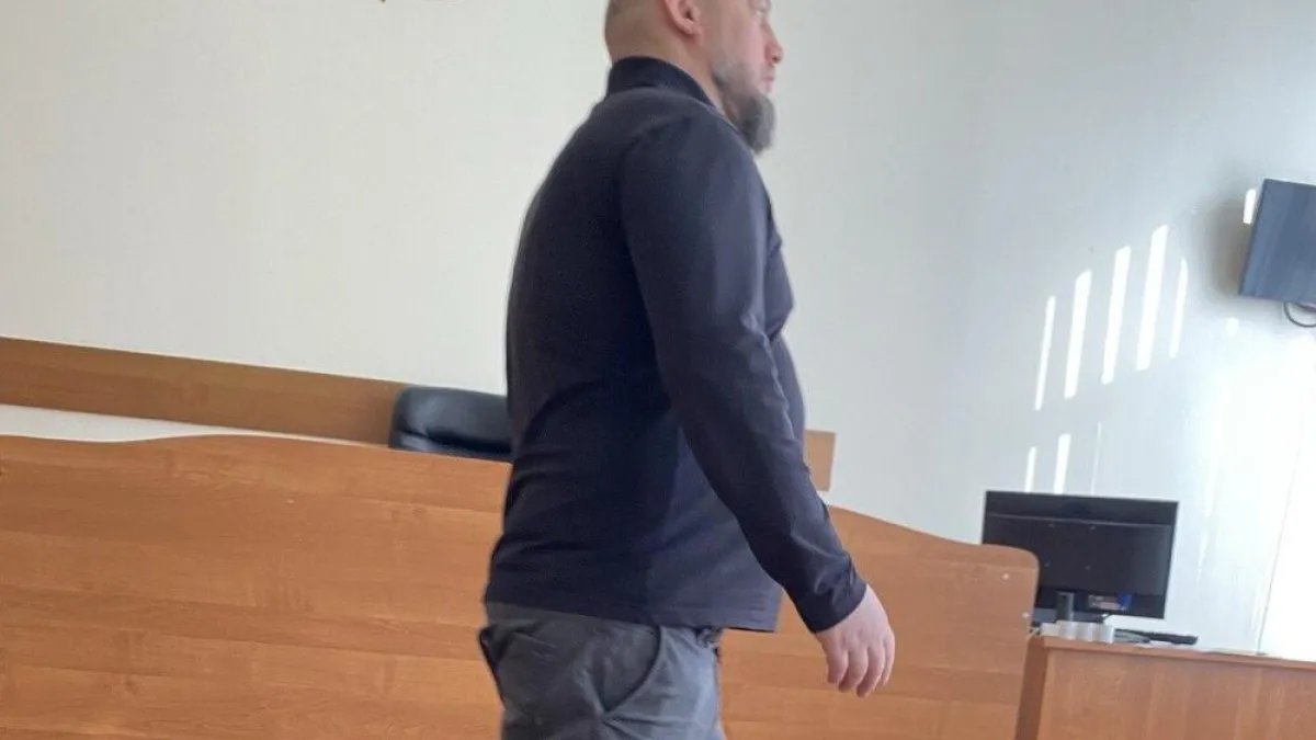 Экс-директор водоканала переплатил за окна 31 миллион рублей