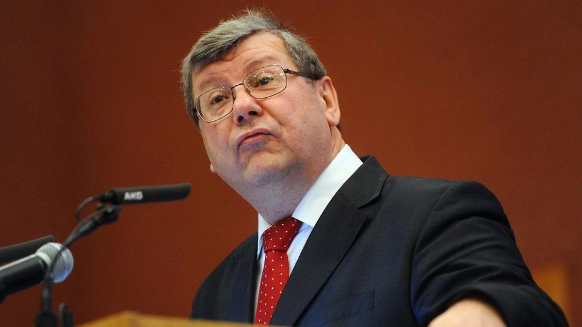 Глава Росархива бьет тревогу: в регионах массово ликвидируют архивные управления