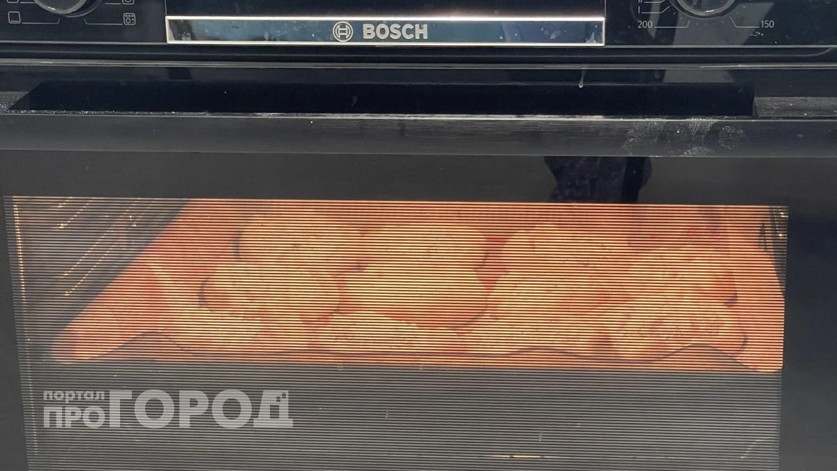 Как отмыть духовку без химии: простой способ от клинеров