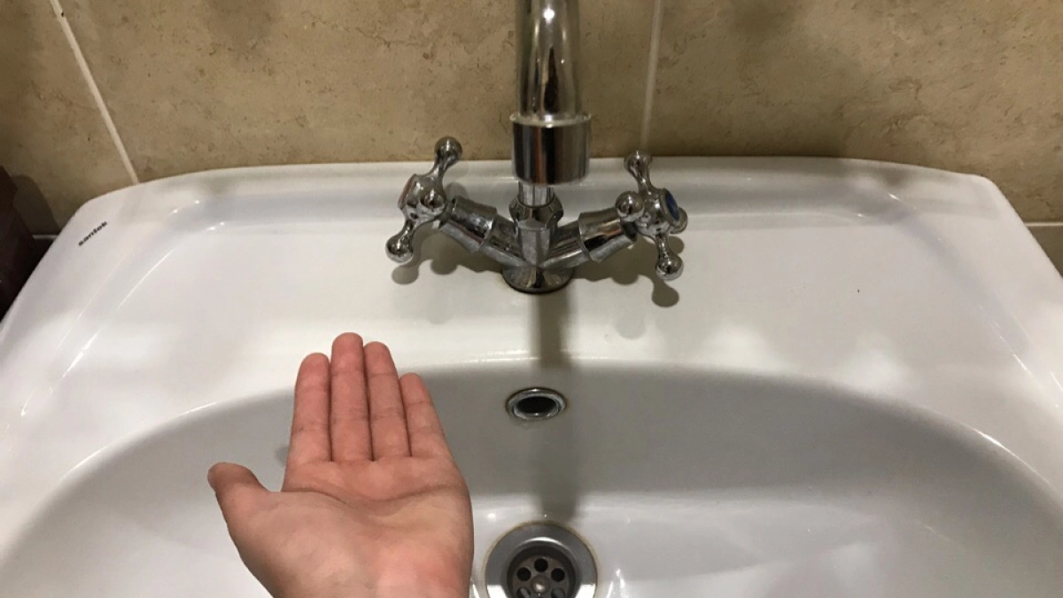 Ванная, которая бесит каждое утро: 10 ошибок, которые допускают почти все